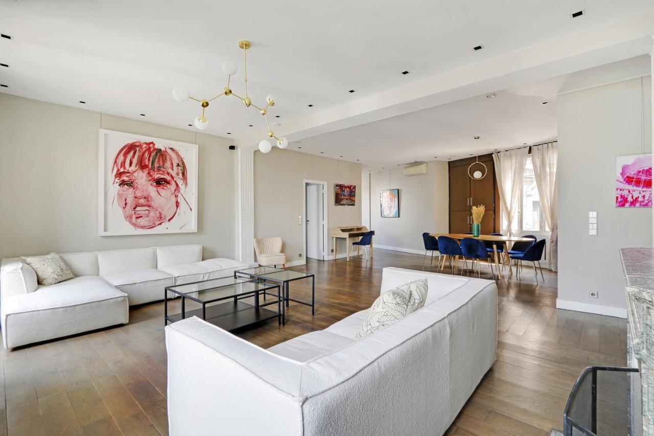 Pick A Flat's In Montaigne - Cour 1er Appartement Parijs
