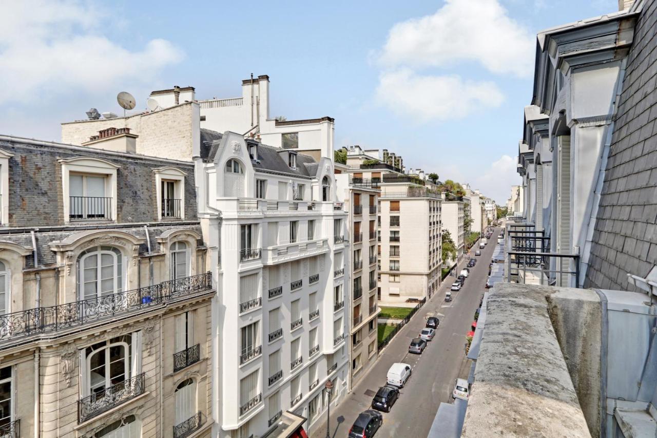 Pick A Flat's In Montaigne - Cour 1er Appartement Parijs