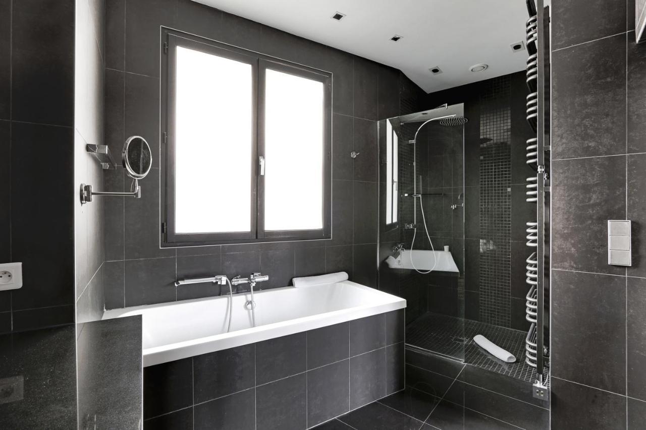 Pick A Flat's In Montaigne - Cour 1er *